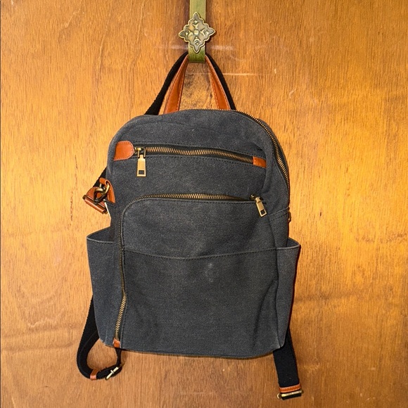 Mini Backpack for Daily Adventures - Picture 1 of 8